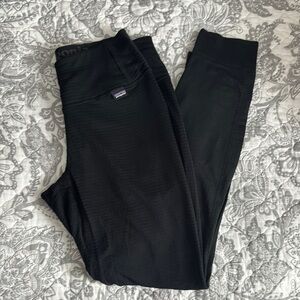 Patagonia Black Thermal Weight Baselayer Leggings